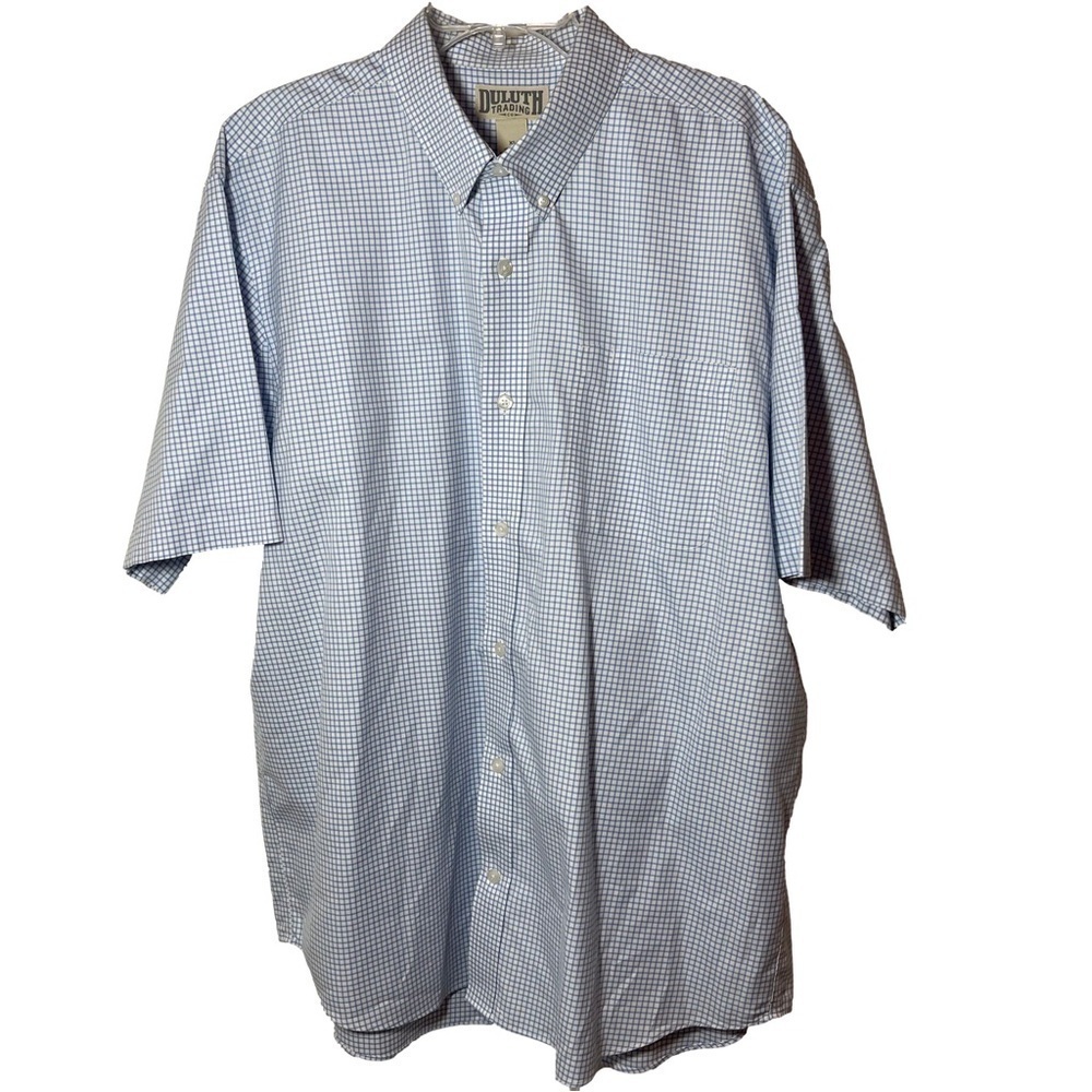 Duluth Trading Co Light Blue Checkered Button Down Short Sleeve Cotton Shirt XL